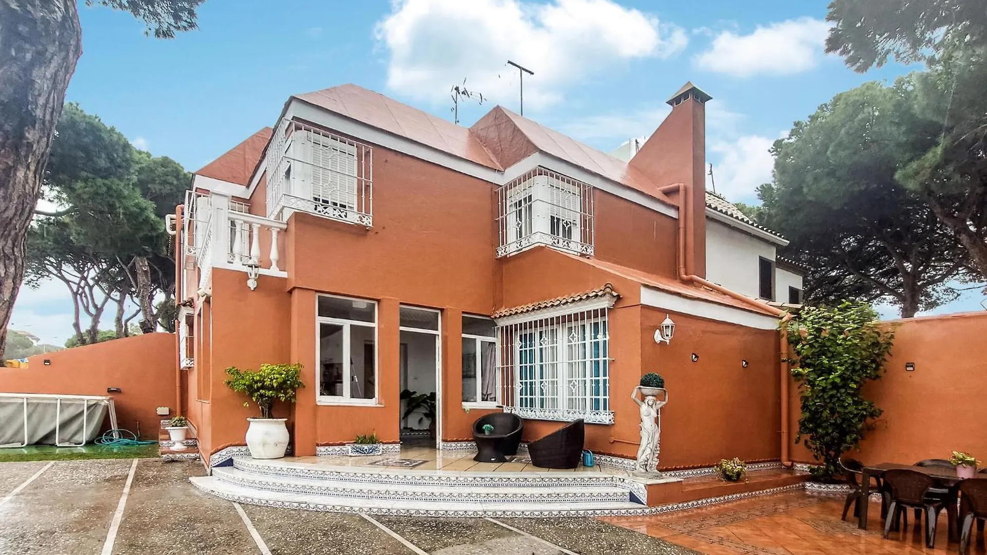 Stunning Home In Chiclana De La Fronter Chiclana de la Frontera Holiday home