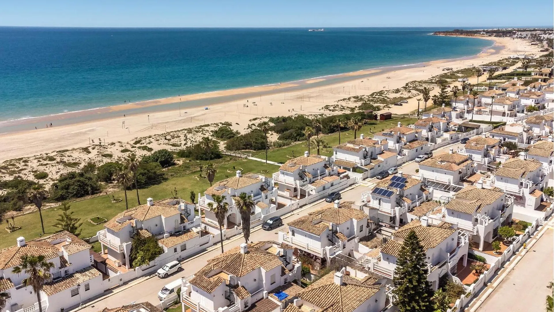 Stunning Home In Chiclana De La Fronter Chiclana de la Frontera