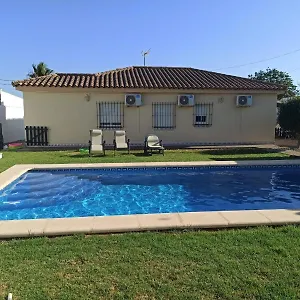 Casa Chiclana Con Piscina Privada Сasa de vacaciones
