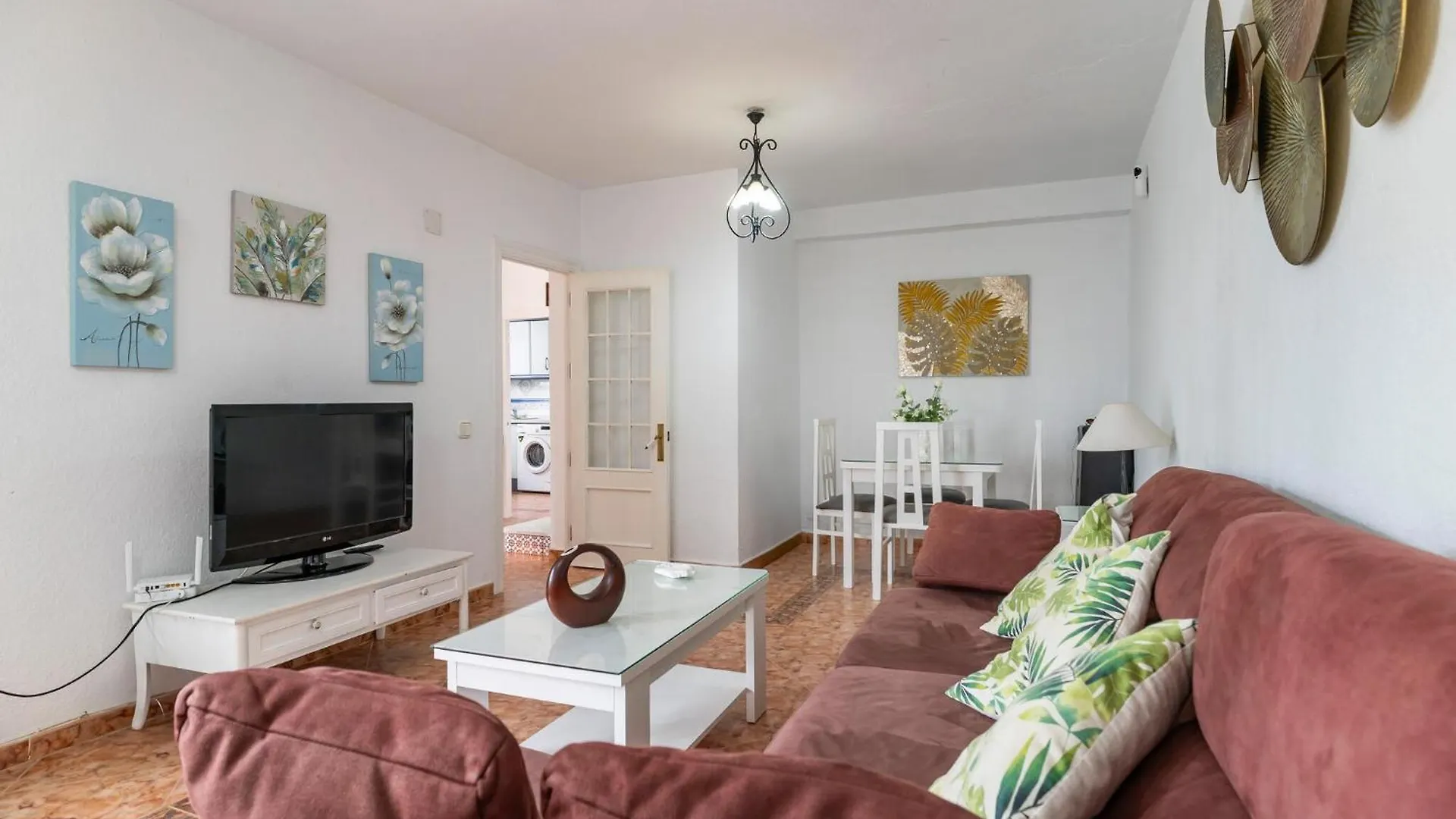 Stunning Home In Chiclana De La Fronter Chiclana de la Frontera 0*,