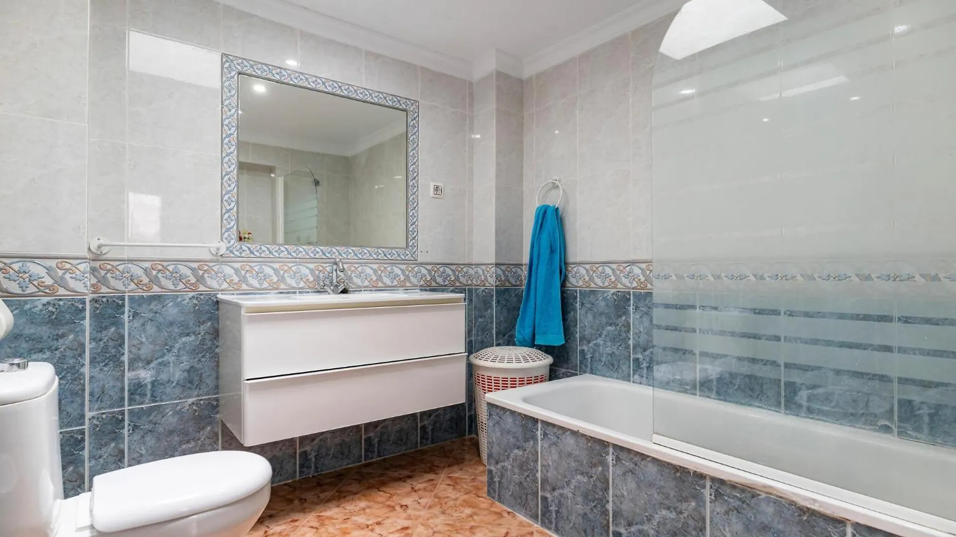 Stunning Home In Chiclana De La Fronter Chiclana de la Frontera